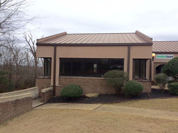 106 Ridgeway St, Hot Springs National Park, AR 71901
